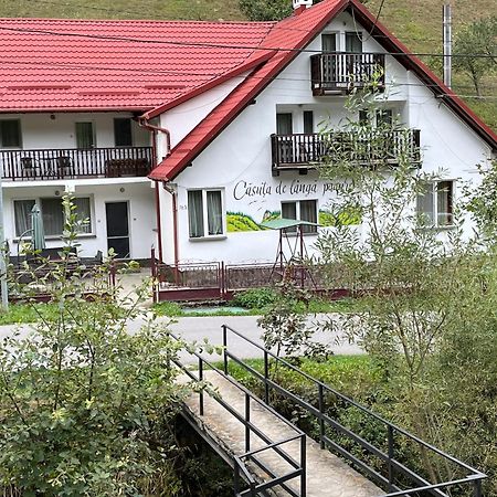 Hotel Casuta De Langa Padure Moeciu De Sus Exterior foto